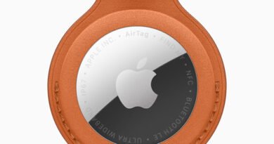 Apple AirTag second generation with FineWoven key ring